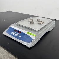 VWR Plate Shaker image 1
